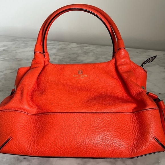 kate spade Handbags - EUC Kate Spade New York Southport Ave Flame Pebble Leather Stevie Handbag